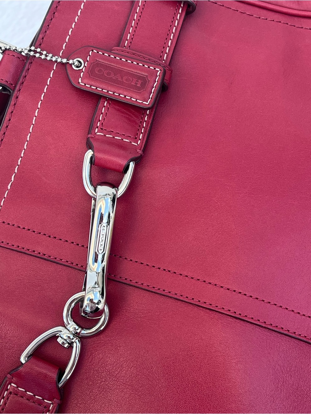 Coach Red Leather Shoulder Bag with Silver Hardware - Picture 4 of 11